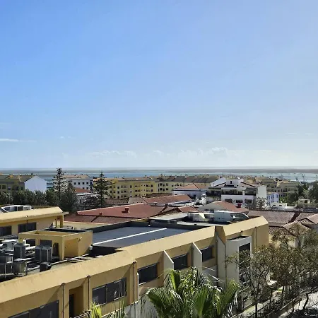 Moderno Com Vista O Mar Em شقة